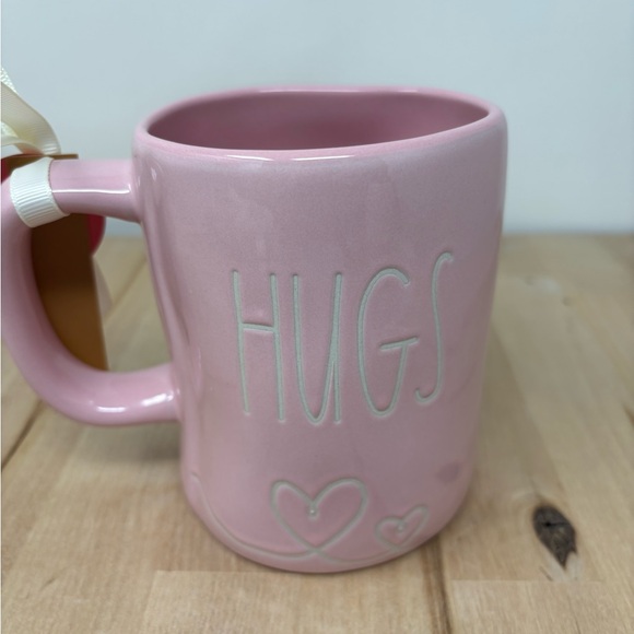 Rae Dunn Valentine KISSES HUGS Mug Pink Ceramic Double Sided with White LL New - Picture 2 of 4